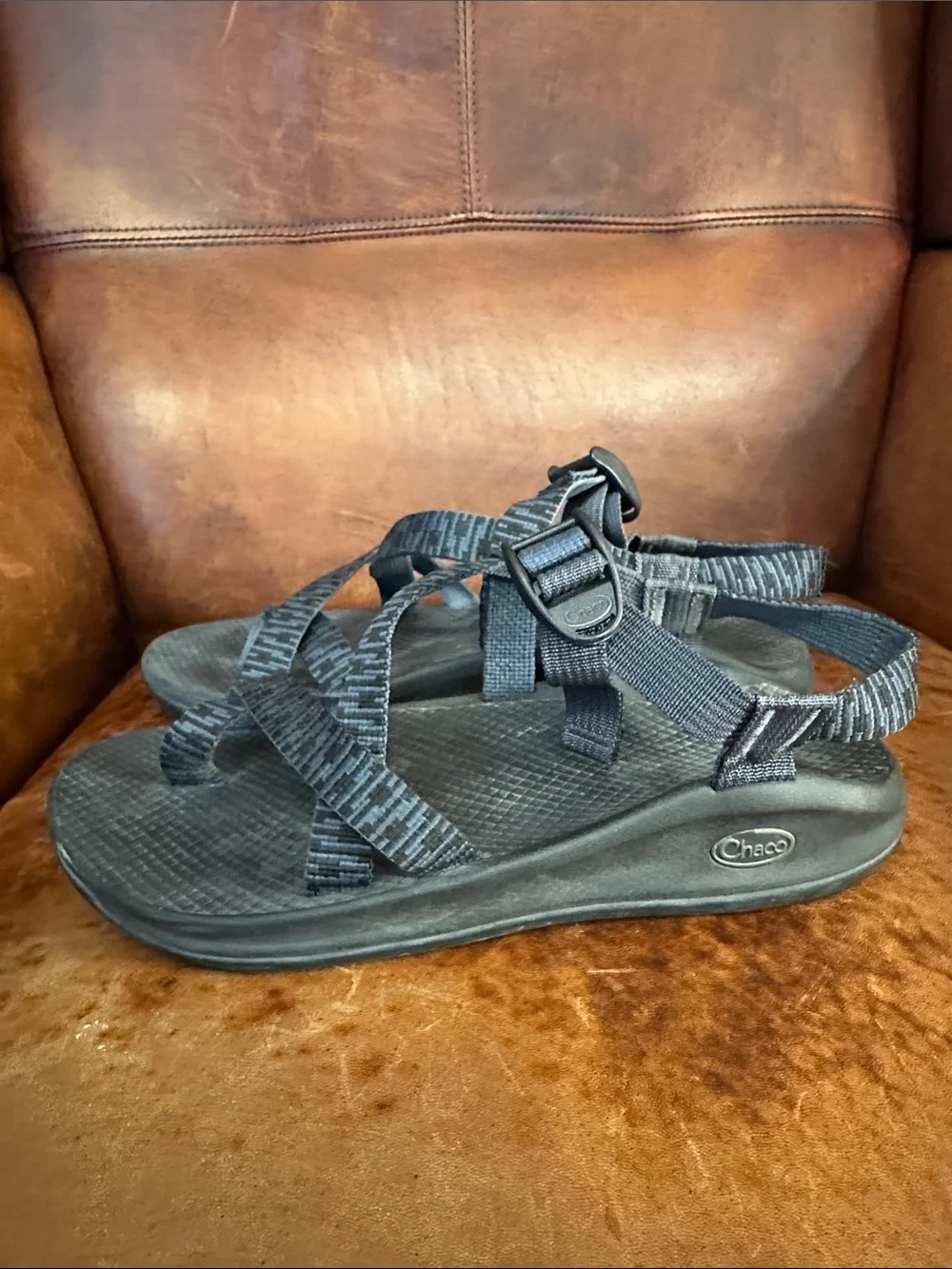 Chaco Men’s 10 Black & Blue Patterned Strap Outdoor Sandals